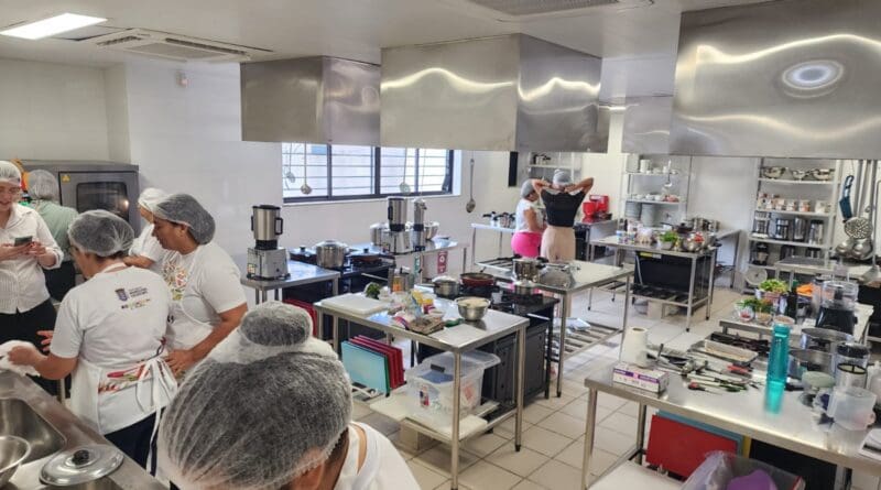 Conheça os finalistas da 5º edição do Concurso de Merendeiras de Alagoas - Notícias