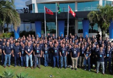 Aviagen, Vaxxinova e JBS-Seara fortalecem a biosseguridade e o manejo de matrizes no Sul do Brasil
